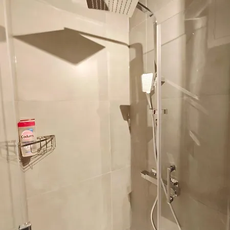 Notre Dame 3-min Walk-elegant דירה